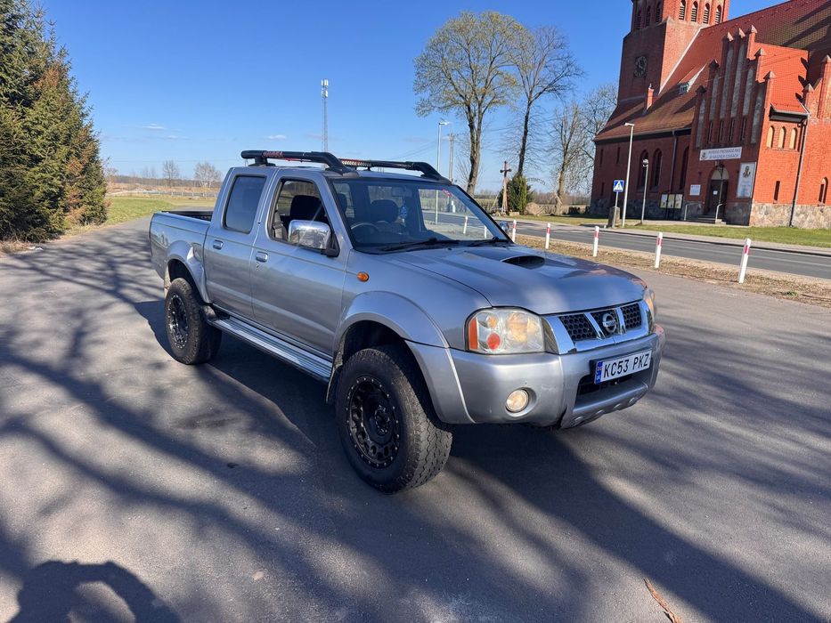 Nissan Navara 4x4 PickUp  Off Road 4 drzwi 2.5 TD AWD rama Super Stan Anglik