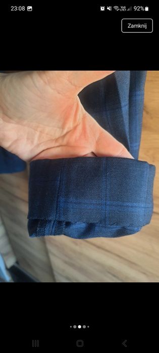 Sprzedam garniturek dla chłopca.