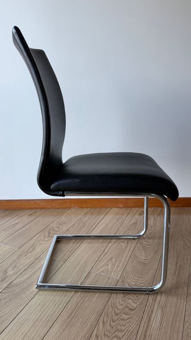 6 cadeiras sala jantar (pele preta)