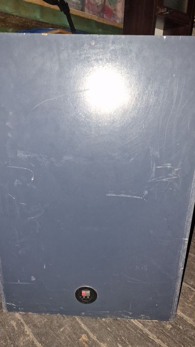 tuba basowa skrzynia subwoofer  Magnat