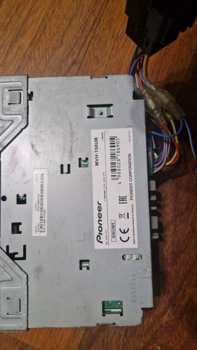 Pioneer MVH-150UB Орігінал