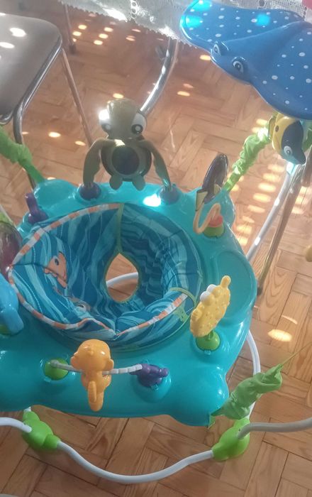 Centro de atividades saltitão