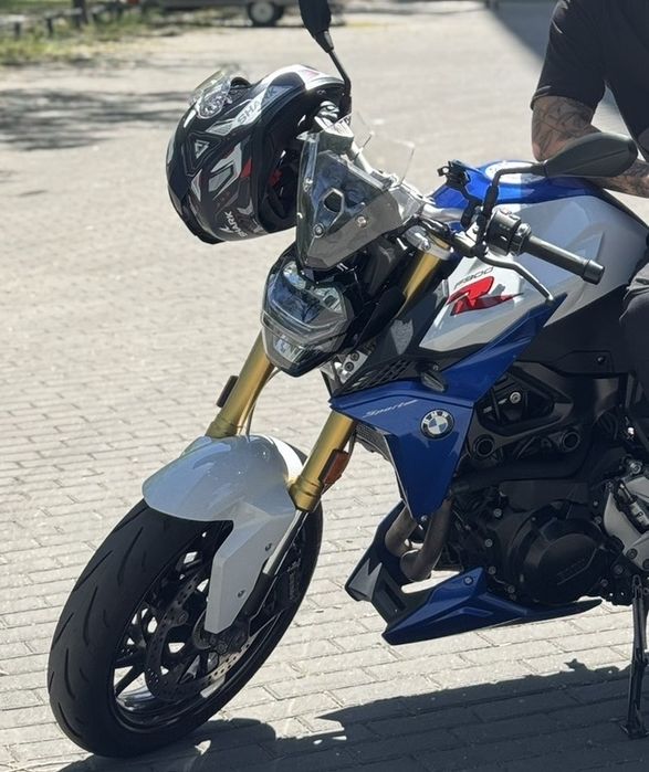 BMW F900 R  Sport