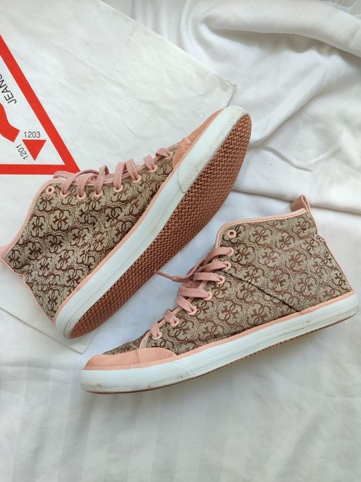 Кеди кросівки рожеві лого високі взуття  гес гесс Guess