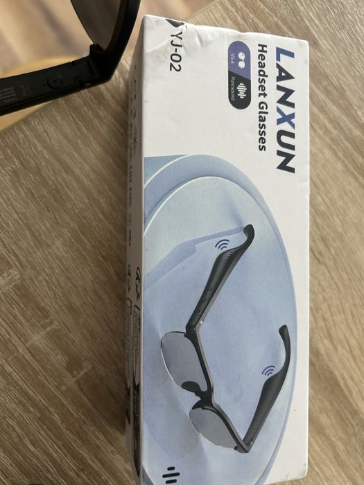 Okulary z glosnikiem