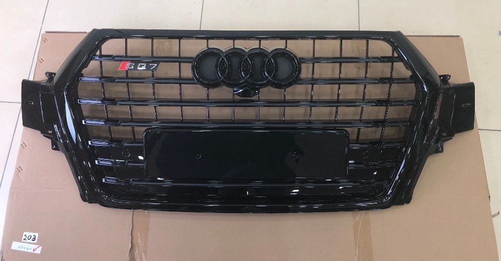 Решетка Радиатора Audi Q7 SQ7 решотка 4м решітка sq7 15-19 ауді ауди