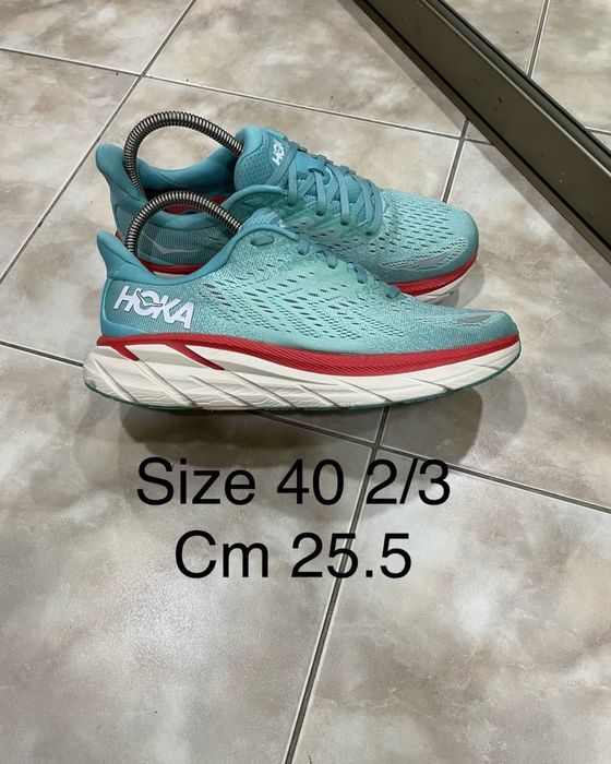Hoka w Clifton 8