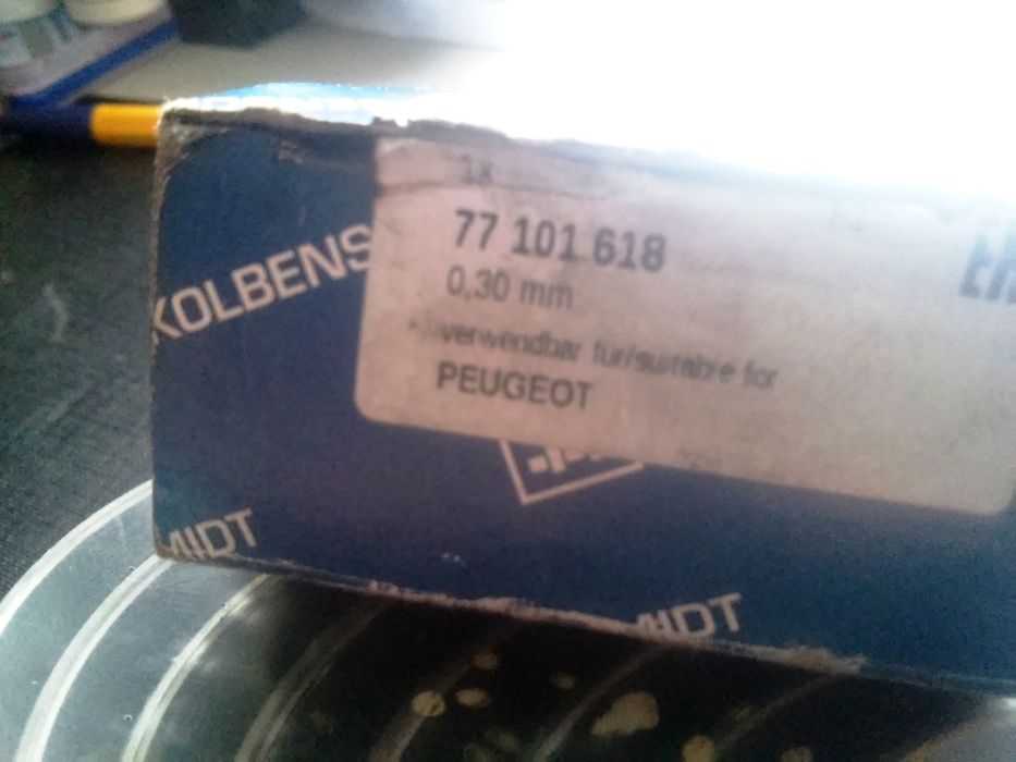 Продам шатуні вкладиші Kolbenschmidt 771­0­1618, на двигу