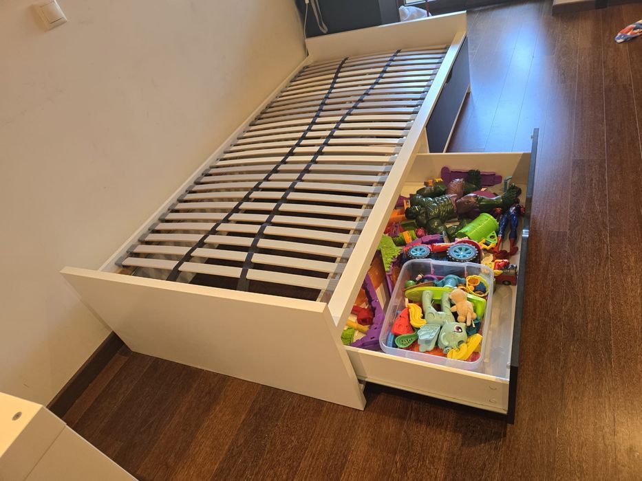 Cama Ikea Flaxa com gavetas