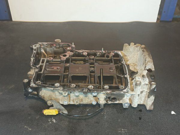 Sub-carter Ford/PSA 2.2 TDCI/HDI R83JA