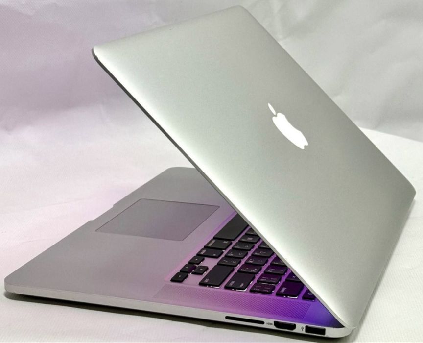 Macbook Pro  mac os 2022 макбук ноутбук і5/8/256