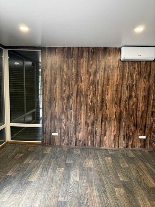 Продам нежитлову торгівельну споруду червона лінія