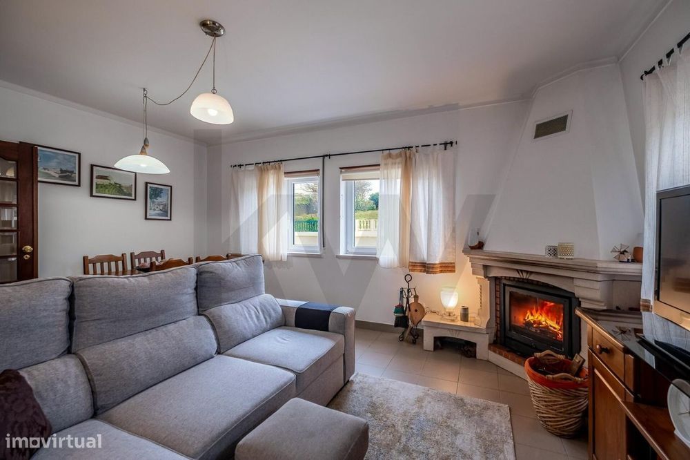 Moradia T3+1 | 10 minutos da praia | Matas – Lourinhã