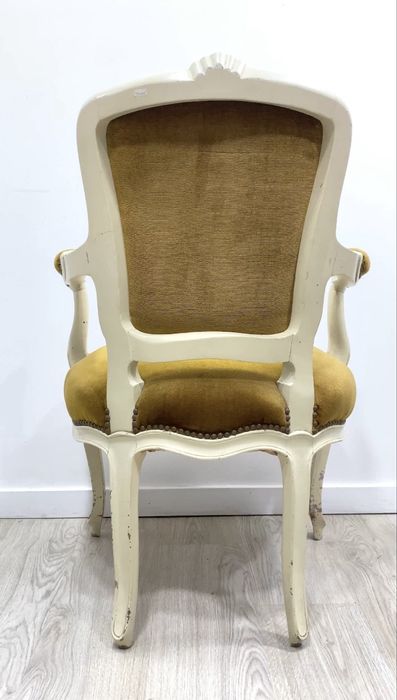 Antigo cadeirão / bergère.