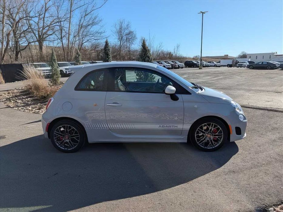 FIAT 500 Abarth      2017