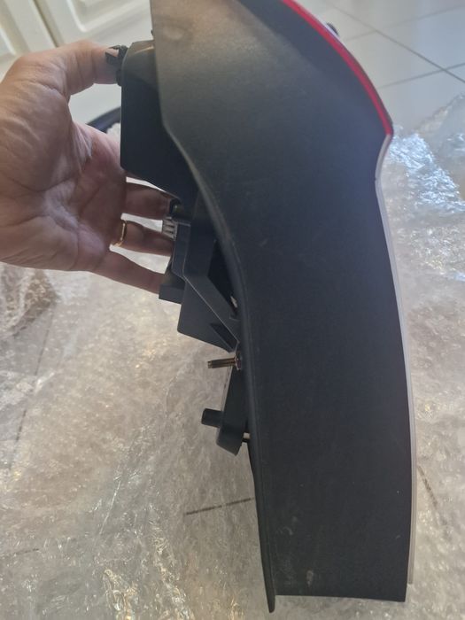 Farol drto traseiro  MG ZT