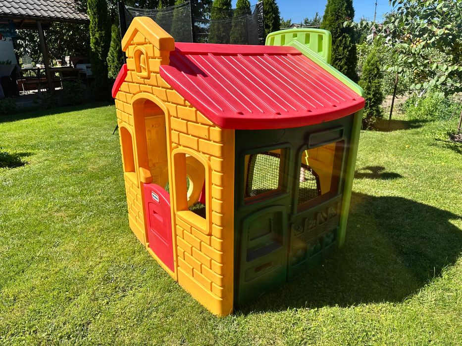 Дитячий ігровий будиночок Little Tikes City House