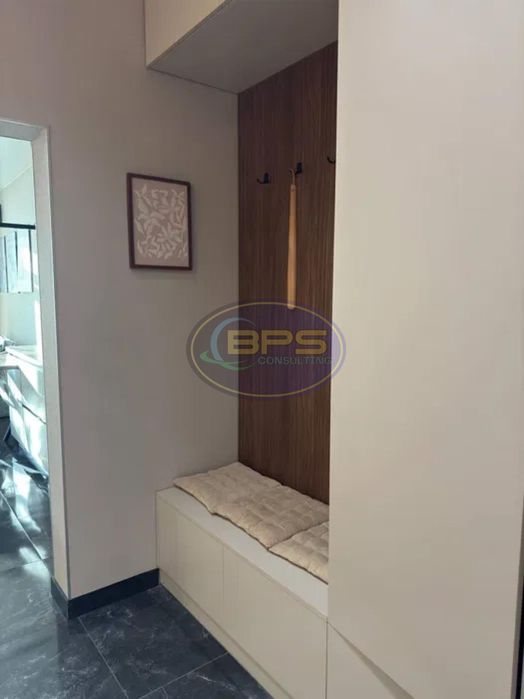 Простора квартира 67 м² у ЖК «Олімпійський» з видом на парк