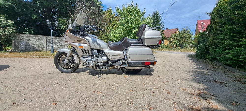 2 szt Honda Goldwing lub Zamienię