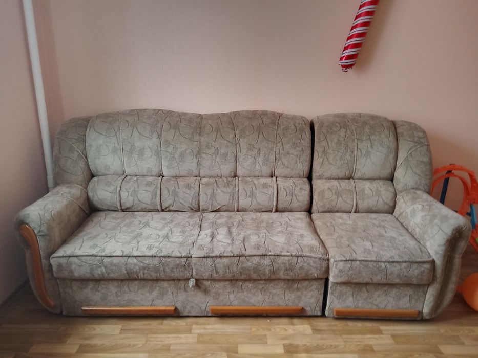 Срочно!!!Продам диван розкаднийй