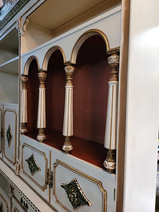 Grande móvel em madeira pintado - óptimo estado