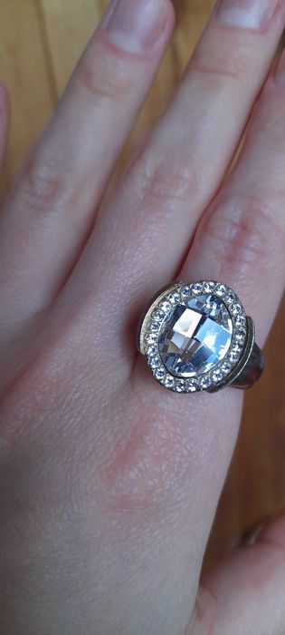 Dyrberg/Kern кольцо золотое с кристаллами Swarovski III (18,15 мм) 7 г