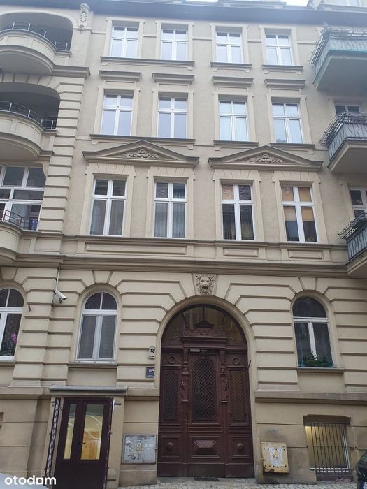Przestronne mieszkanie z balkonem na Starym Mieście - Stary Browar