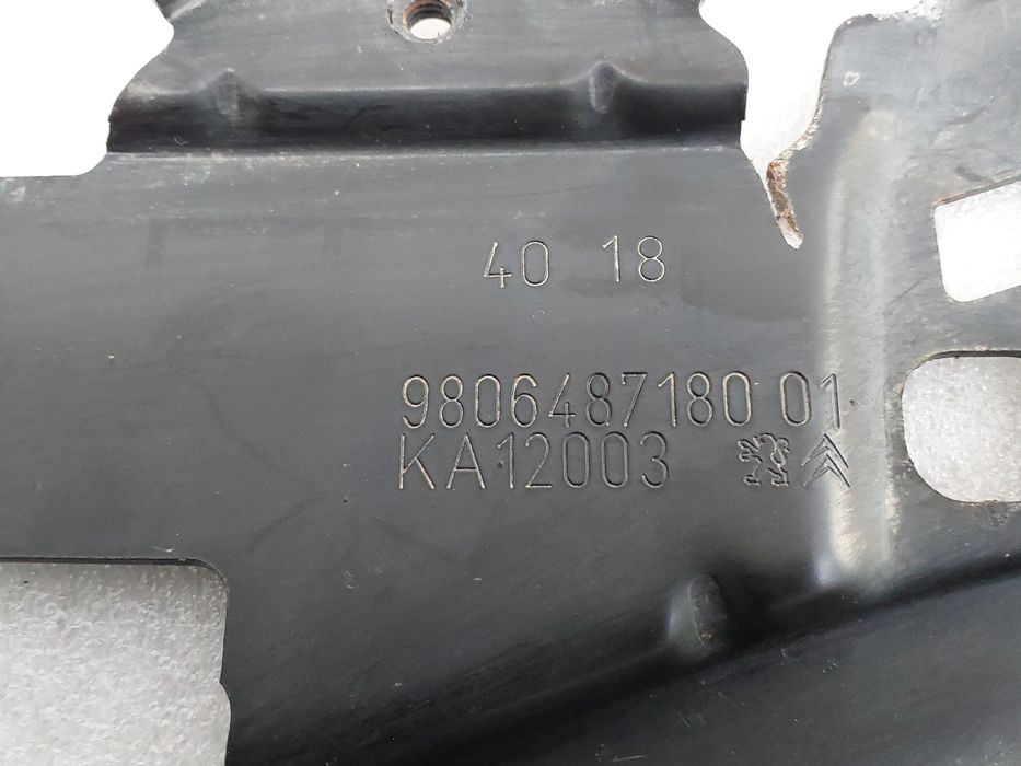 Base / caixa da bateria CITROËN C3 III (SX)