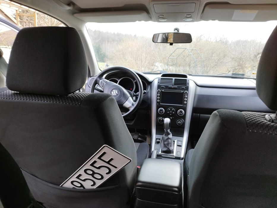 samochód Suzuki Grand Vitara 2