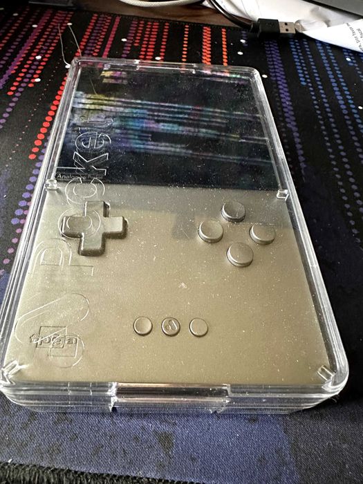 Analogue Pocket - Aluminum [Noir]