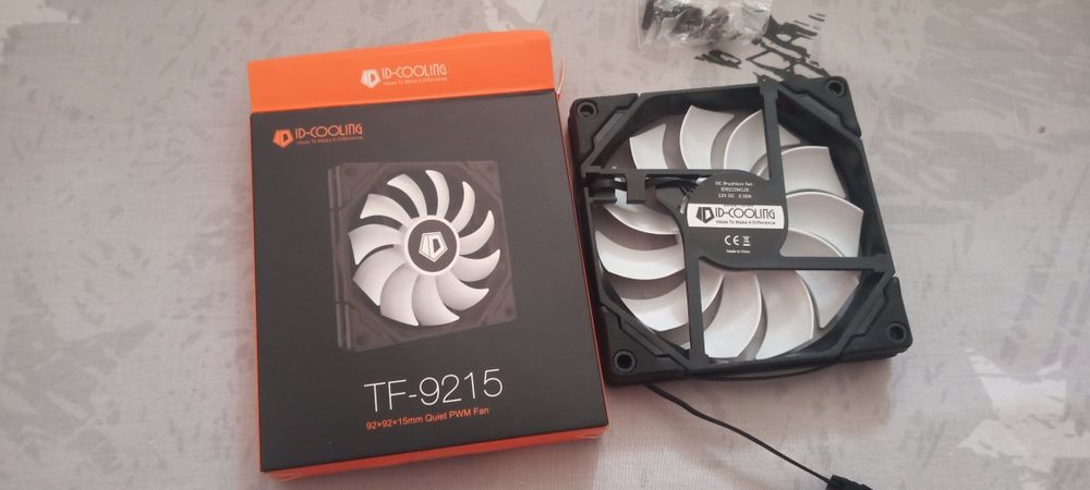 ID-Cooling TF-9215