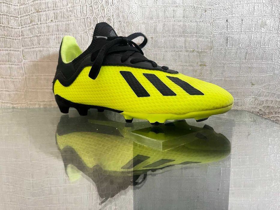 Adidas db2418 2025
