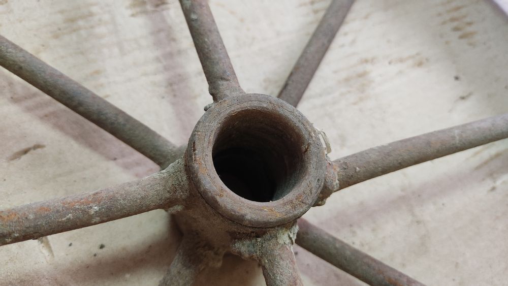 Колесо металеве.металическое.на плуг.культиватор.мотоблок.тачку.прицеп ...