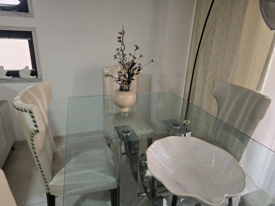 Cadeiras de mesa de jantar
