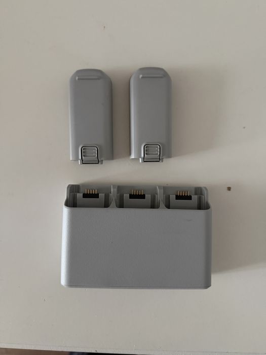Hub i baterie - dji neo