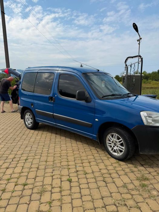 Citroen Berlingo 2011 VIN VF7GJWJYBBX506919 фото оголошення 2 з 10