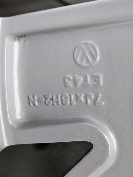 DEMO Koła VW Tiguan 5NA 7Jx18H2 ET43 235/55 R18 Hankook