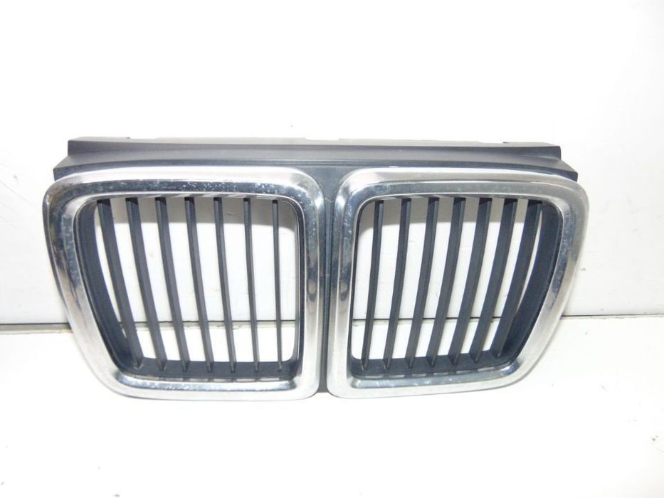 Bmw 735i e32 grelhas