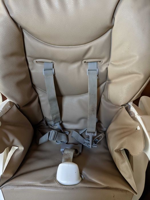 Cadeira de refeição para bebé