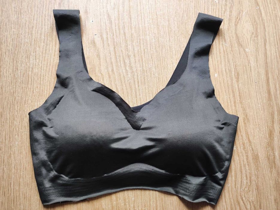 Безшовний топ кольору хакі на дівчинку