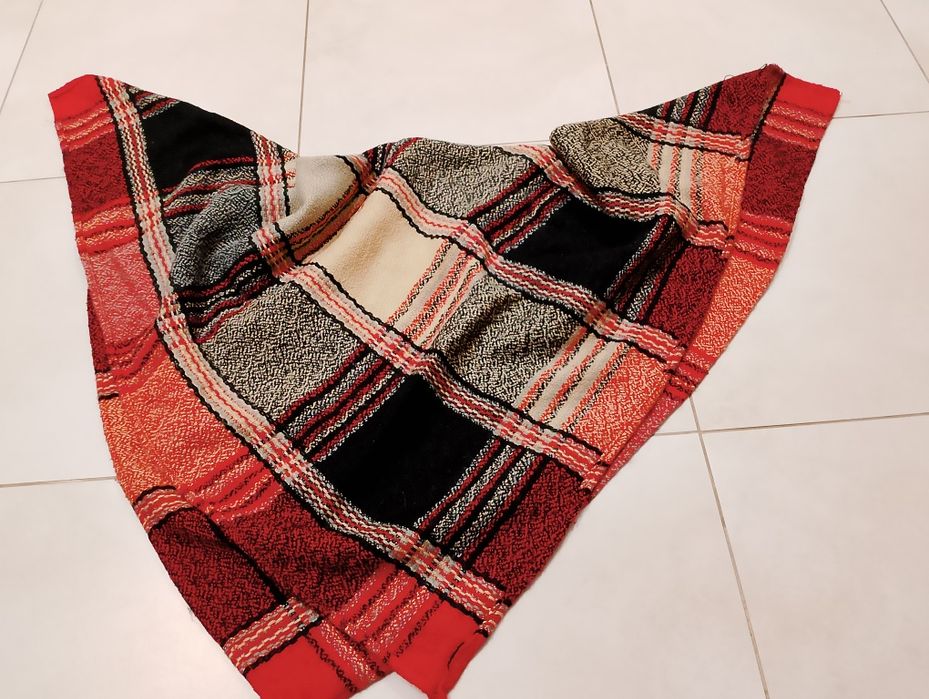 Chusta w kratę kolorowa