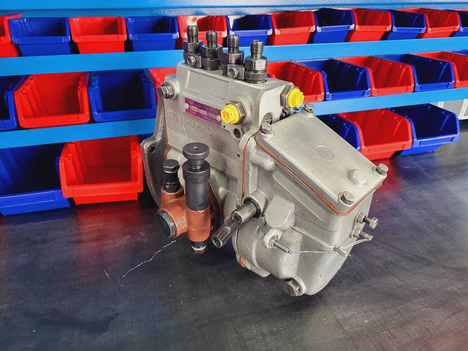 Pompa wtryskowa Jumz MTZ 80, 82  MTZ 1025, 952 TS Belarus Pronar T25