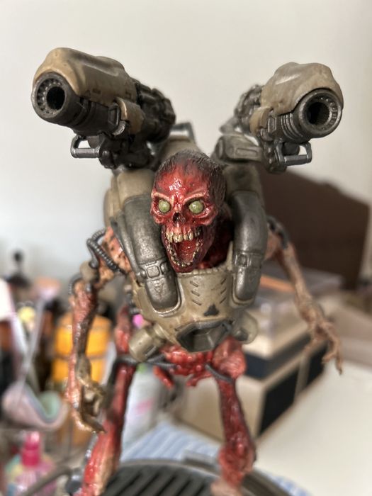 1x Estátua Doom 2016 Edição de Colecionador Revenant 12" SEM CAIXA