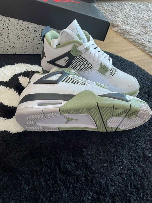 Jordan 4 Retro Seafoam R.40
