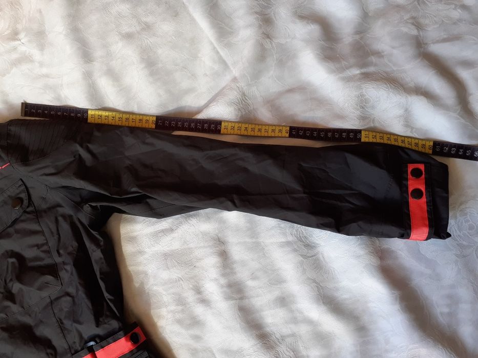 Kurtka Mercedes-Benz.