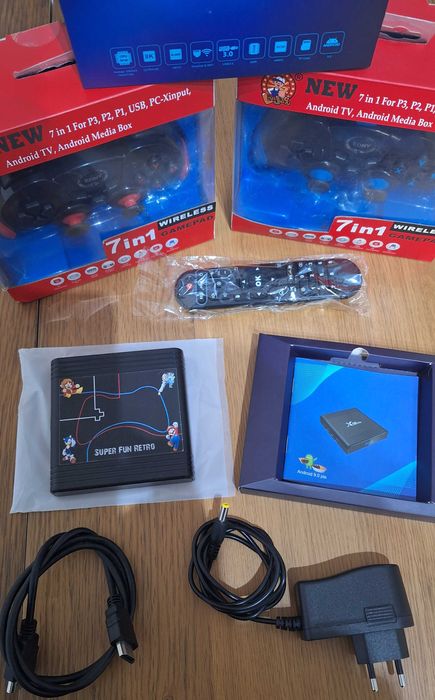 Consola com + de 11000 Jogos Retro64171761773315122