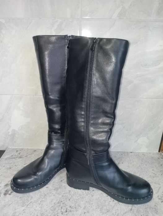 Продам сапоги женские