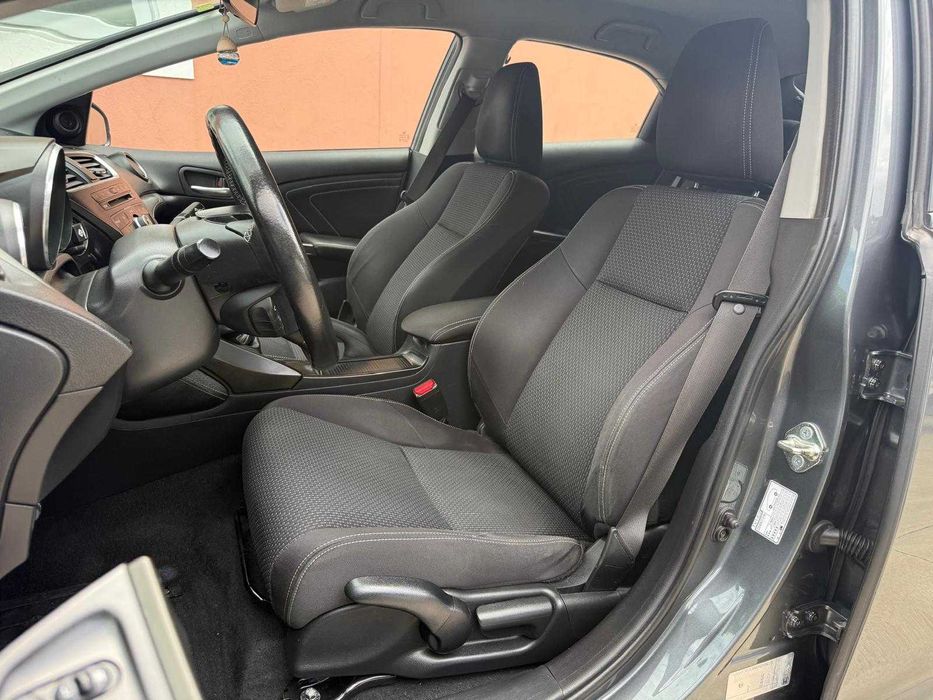 Honda Civic 1.8 i-VTEC Elegance GPL