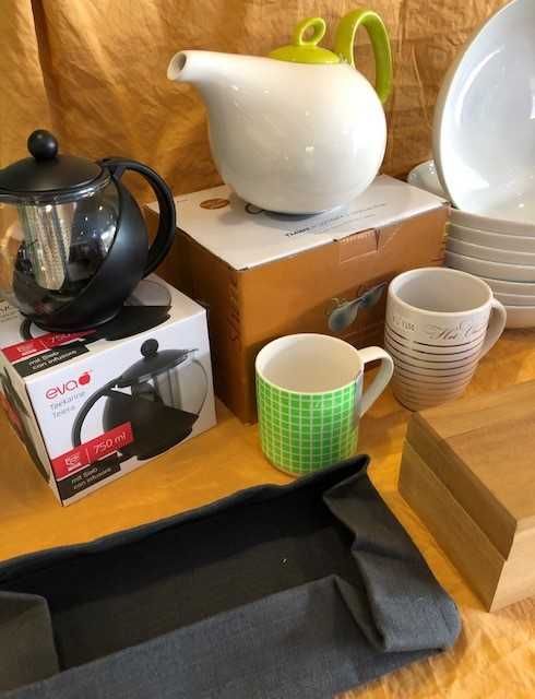 conjunto de utilidades para a casa, artigo novo c/ 50% desconto
