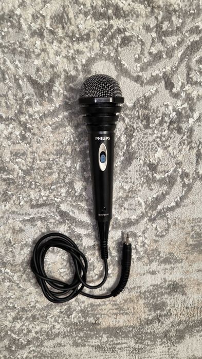 Продаю мікрофон Philips
